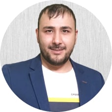 Азис Ахмедов